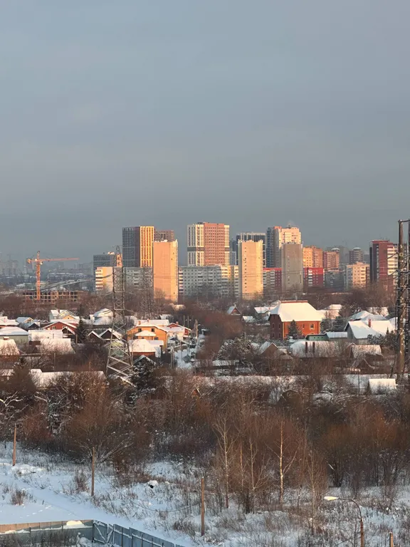 Стильная квартира в доме у озера