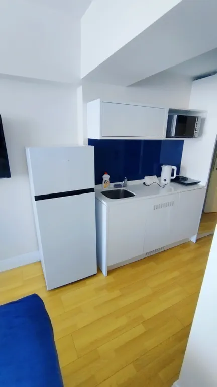 Студия над облаками с видом на море