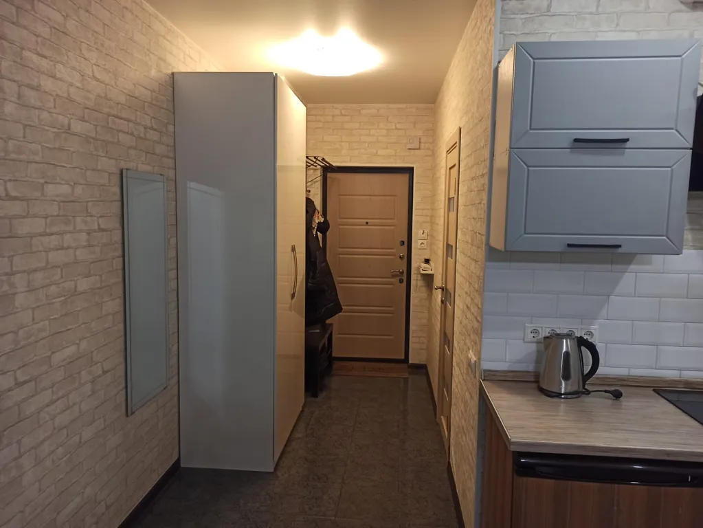 Просторная студия возле Меги