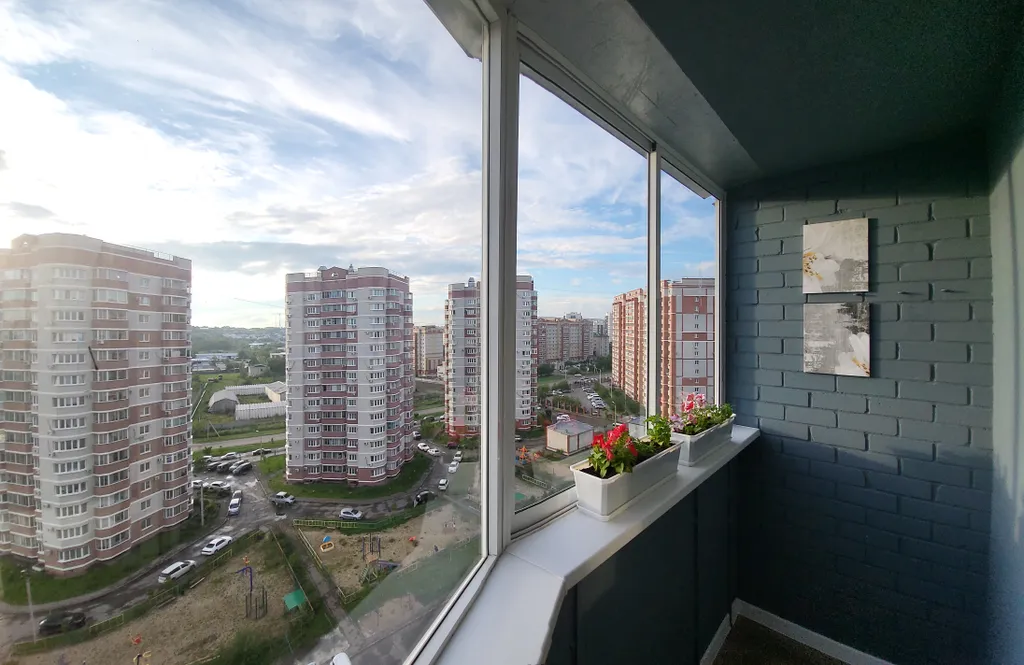 Прекрасная квартира в отличном новом спальном районе города