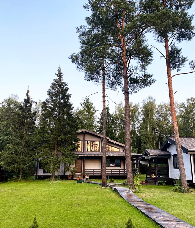 Просторный коттедж в окружении леса – идеальное место для отдыха — аренда посуточно в Вороново