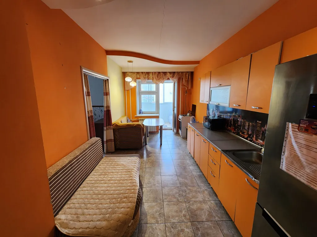 Двухкомнатная квартира в центре возле цирка