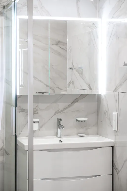 Апартаменты с новым ремонтом и 2 спальнями