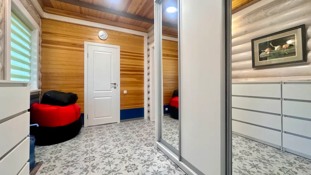 Усадьба у подножия горы Хийденвуори