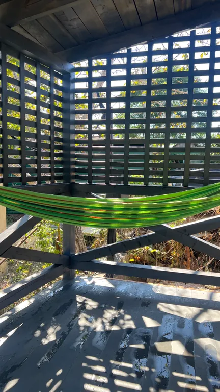 Уютный дом на море