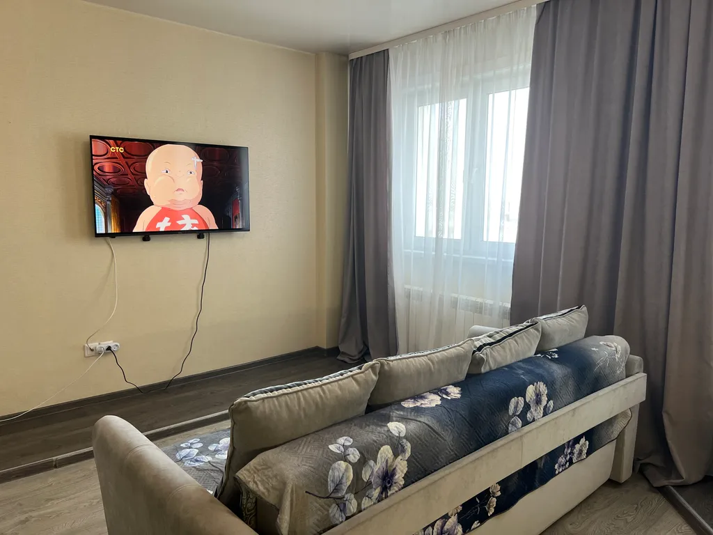 Евро 2-комнатные апартаменты у ТЦ Фестиваль