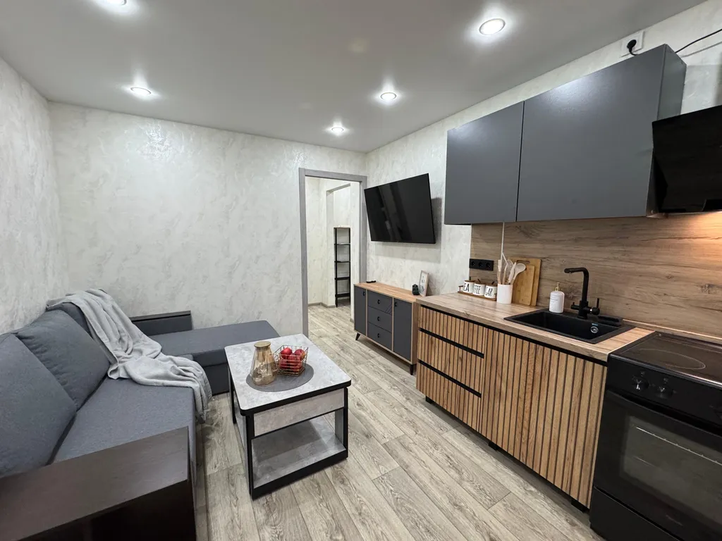 Евро-трешка с детской комнатой