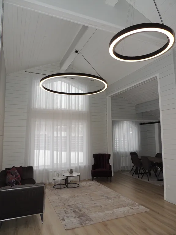 Villavgosti новый дом для отдыха с современным интерьером