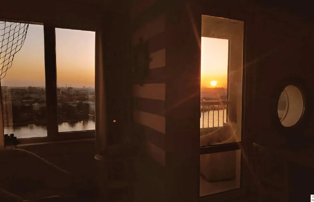 Квартира Квартира Студия в морском стиле с видом на Неву — Санкт-Петербург