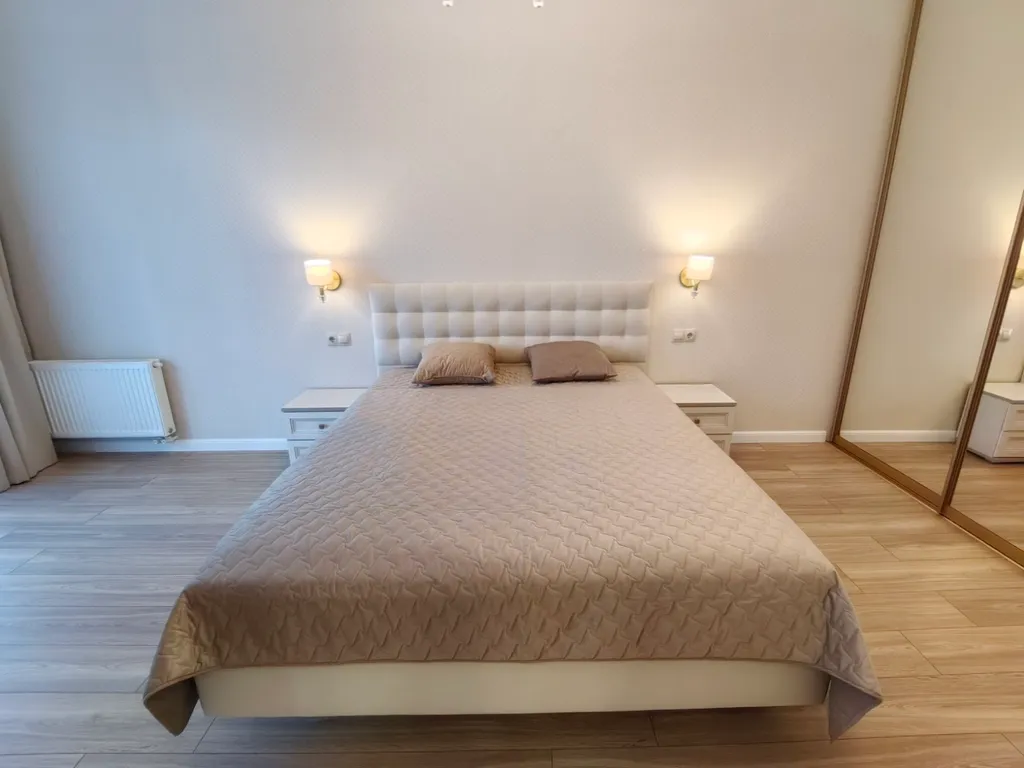 Новые двухкомнатные апартаменты West Wave рядом с бассейнами Баден СПА