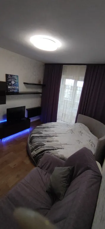 Омск Кировский у ТЦ Мега