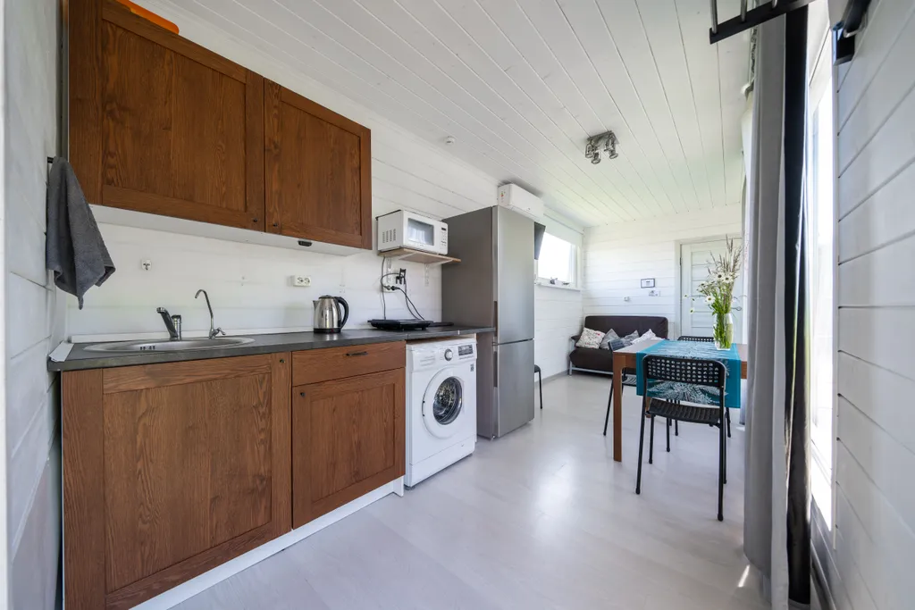 Современный домик с баней