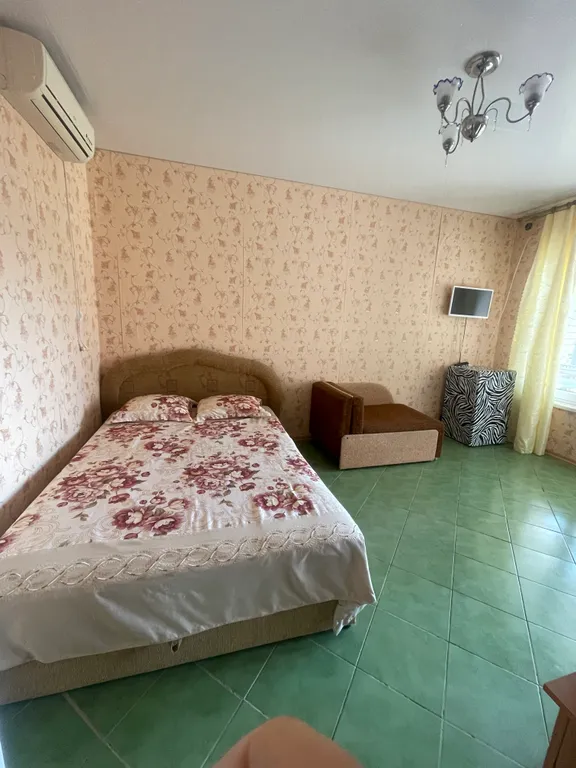 Номер с видом на море и горы