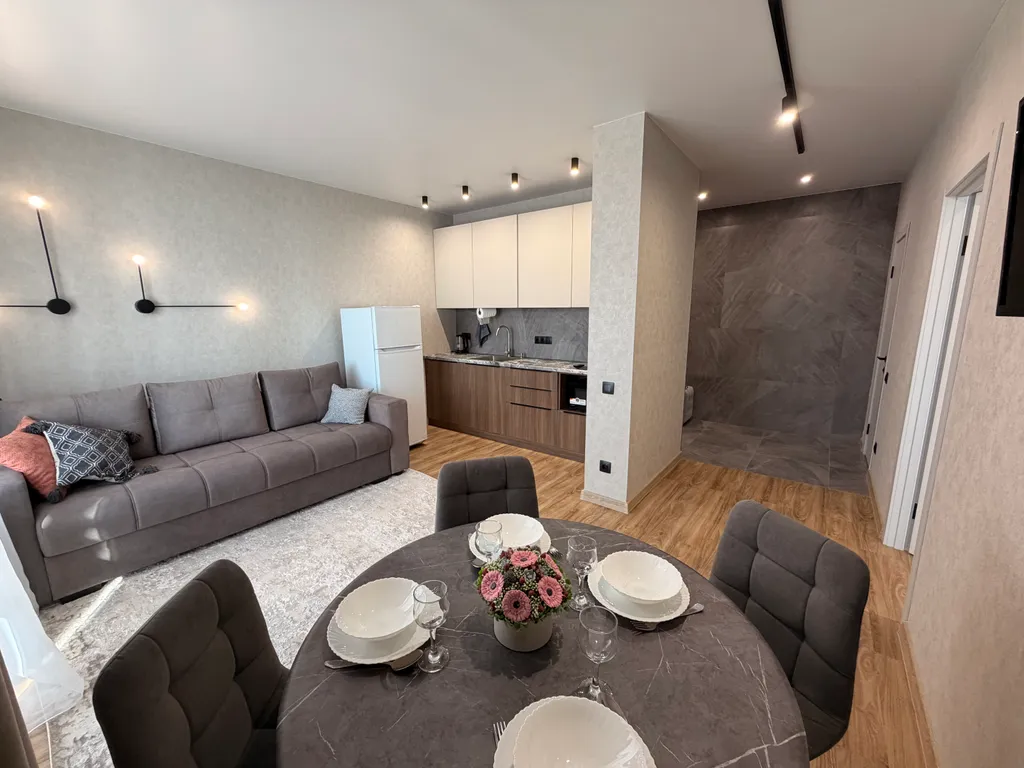 Новая, современная, уютная квартира в самом центре города