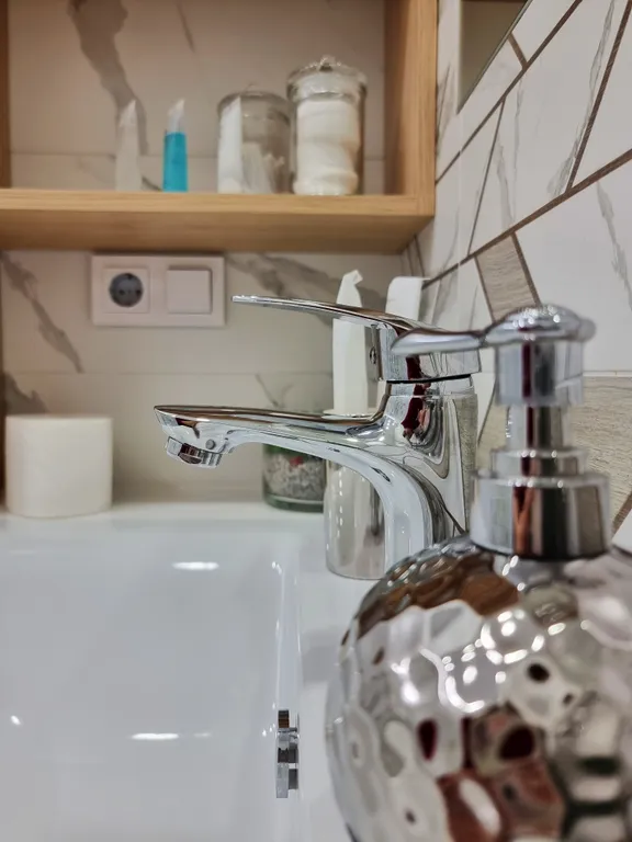 Уютная евродвухкомнатная квартира (СИГР, тц Волна, Ашан).