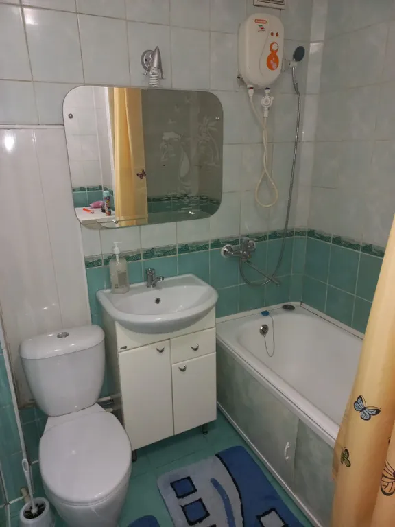 Теплая и солнечная квартира