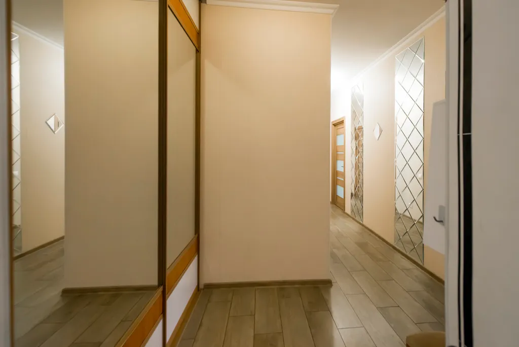 Двухкомнатная квартира с новым ремонтом и видом на реку