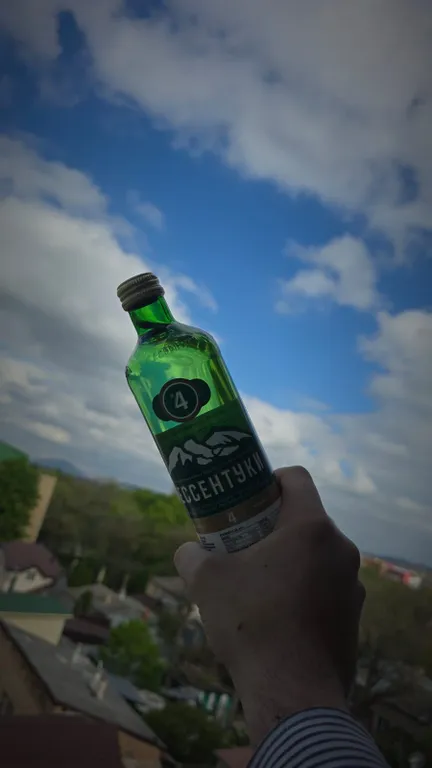 Уютная квартира в центре города с видом на курортный парк