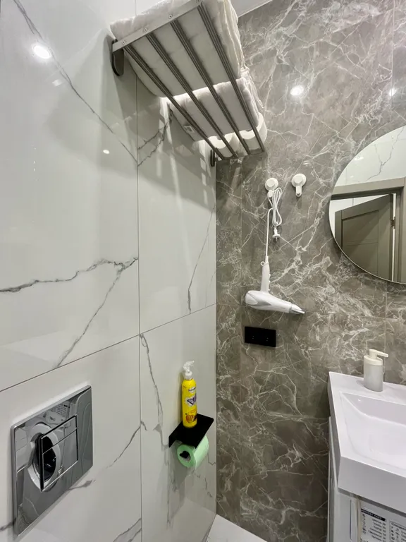 Студия УНИК АПАРТ на Молодежном на ФПК рядом Ледовой Ареной Груздева