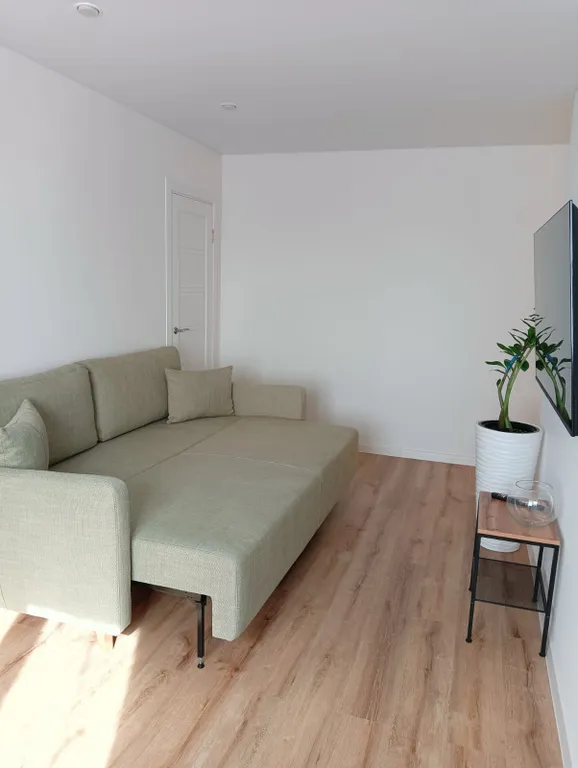 Двухкомнатная квартира в центре города с потрясающим видом из окна