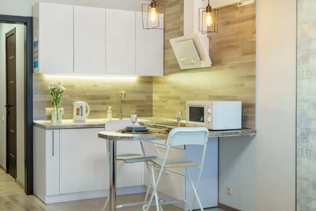 Good Night на Нефтяной 15