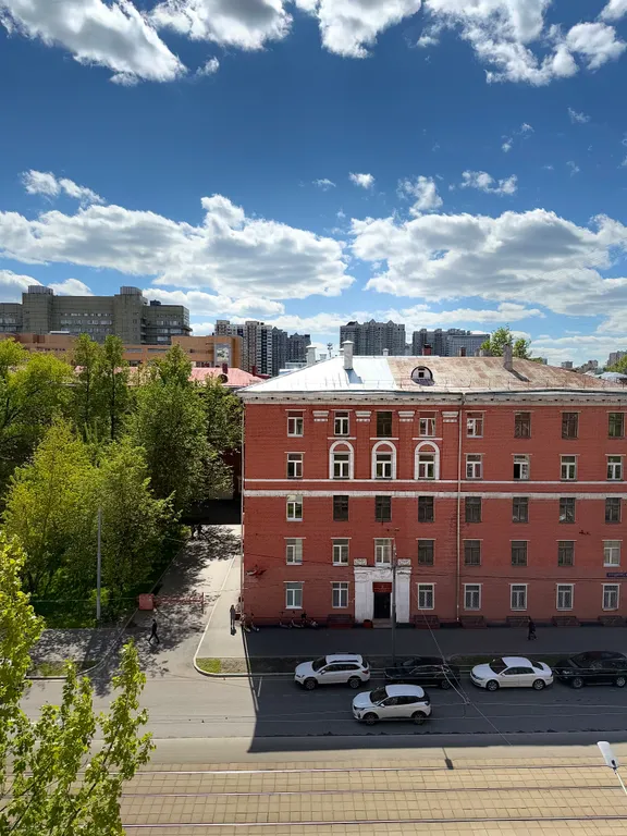 Квартира Квартира Просторная студия с новым ремонтов возле метро Профсоюзная — Москва