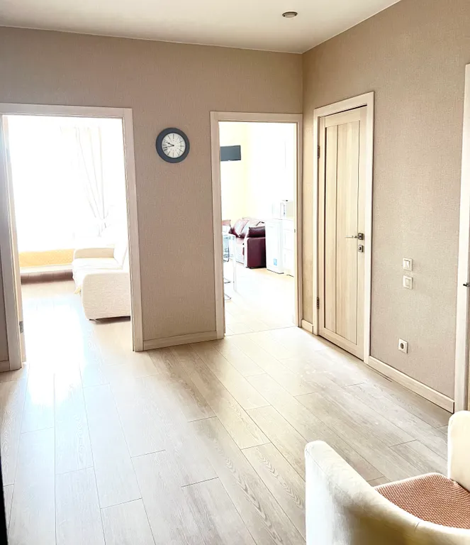 Просторная квартира в ЖК Изумрудные Холмы