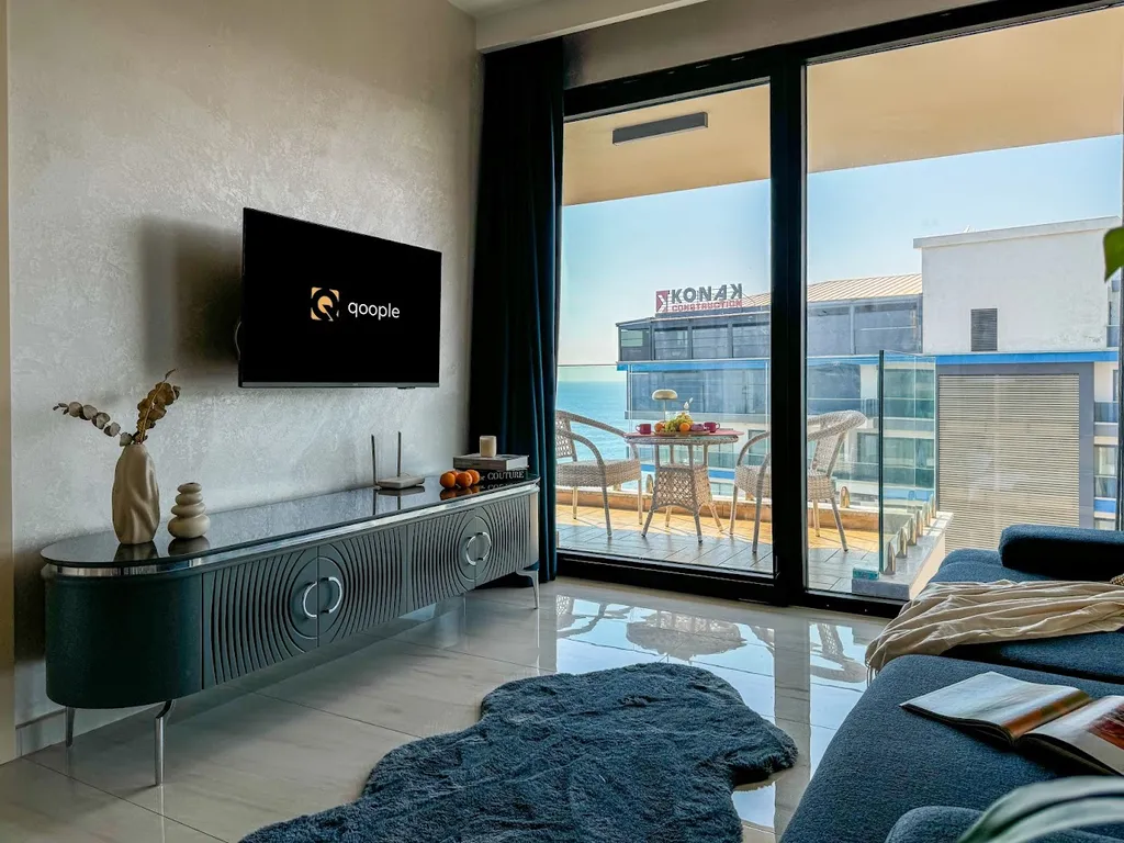 Cebeci на 1 береговой линии с панорамным видом на море