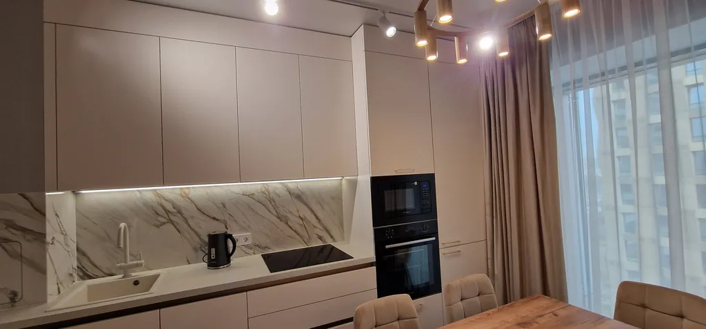 Квартира 3-комнатная Квартира — Москва