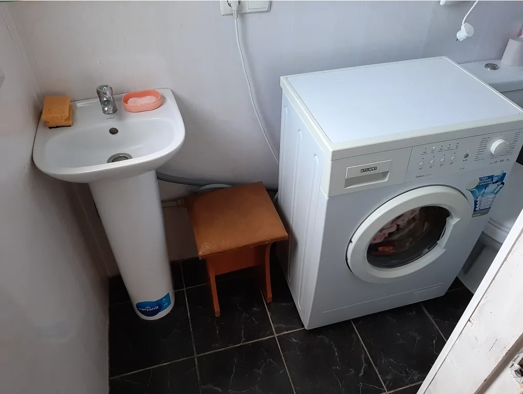 Коттедж Небольшой гостевой дом с двориком — Ялта