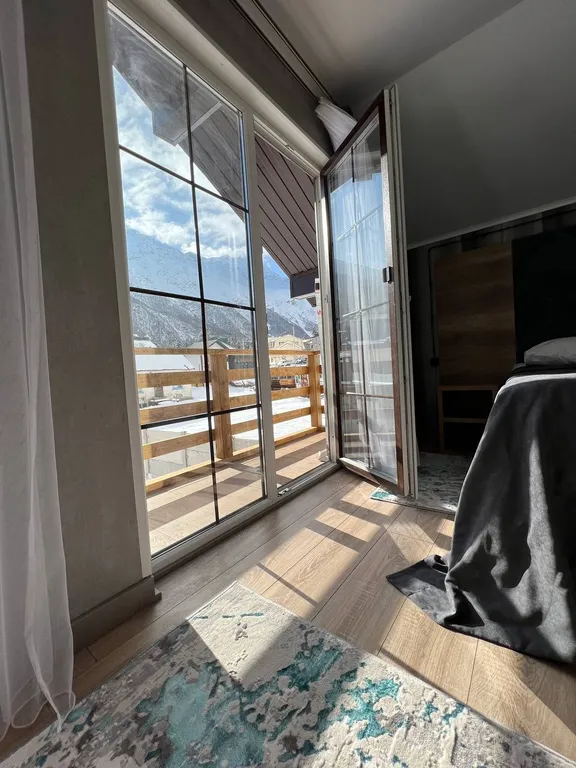 Коттедж-гостевой дом для большой компании