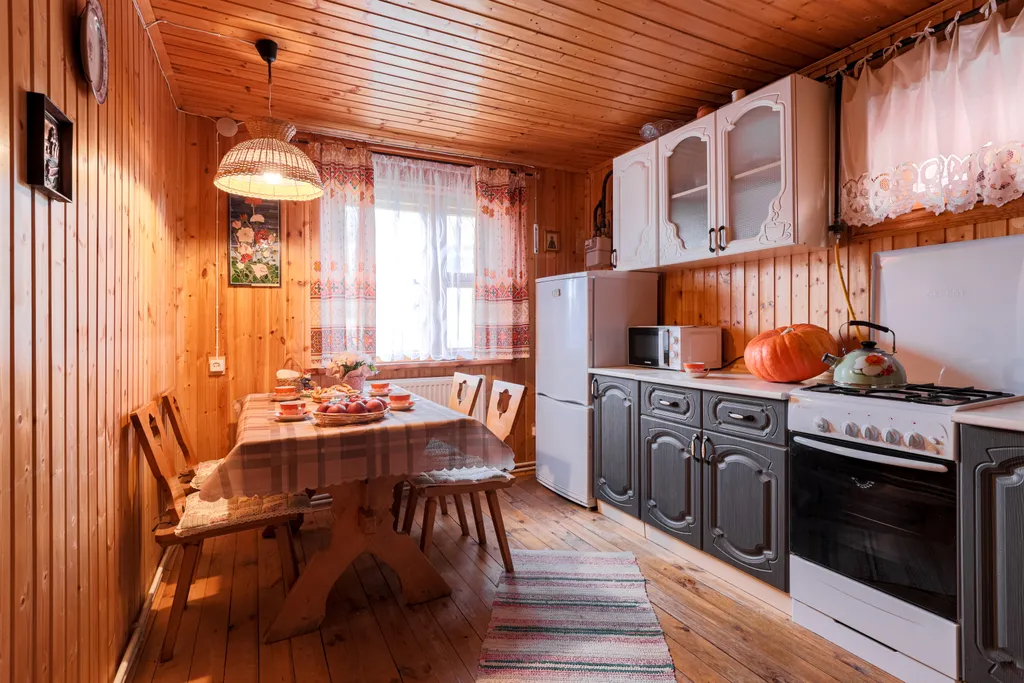 Коттедж Монастырская изба — аренда посуточно в Суздаль