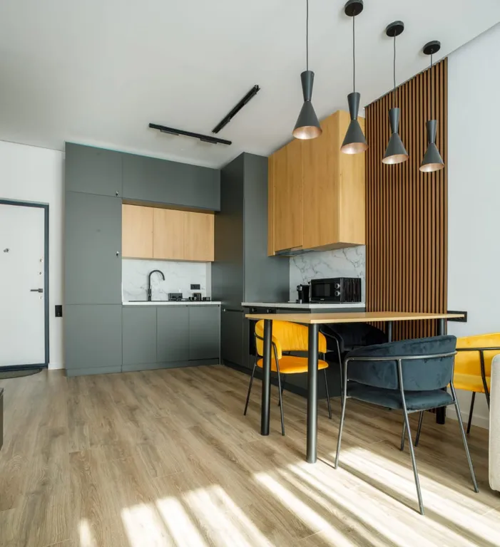 Стильная квартира рядом с метро 300 Арагвинцев