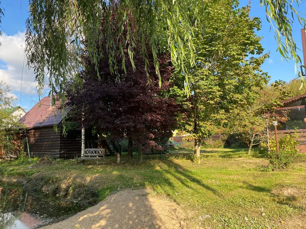 Уютный дом с баней и подворьем