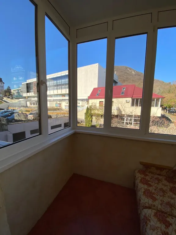 Шикарная квартира у центрального входа в парк