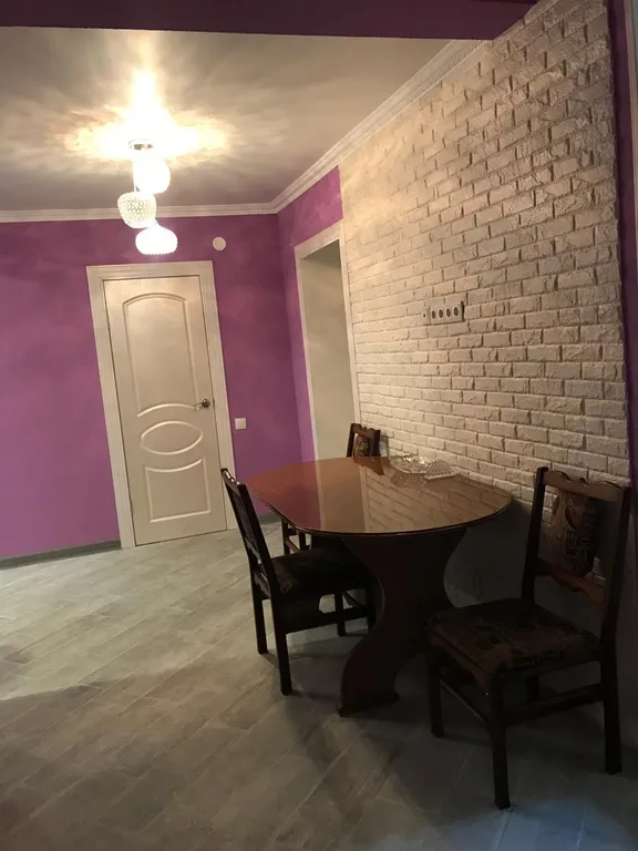 4-комнатная Квартира