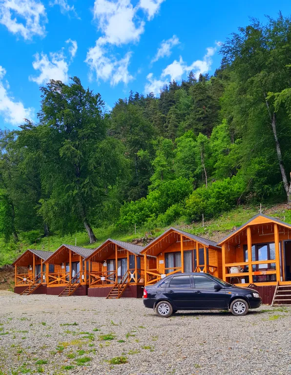 Экодомик с великолепным видом на горы