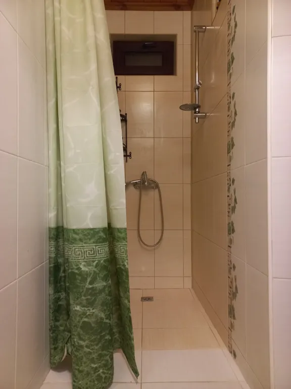 Дом-замок на море