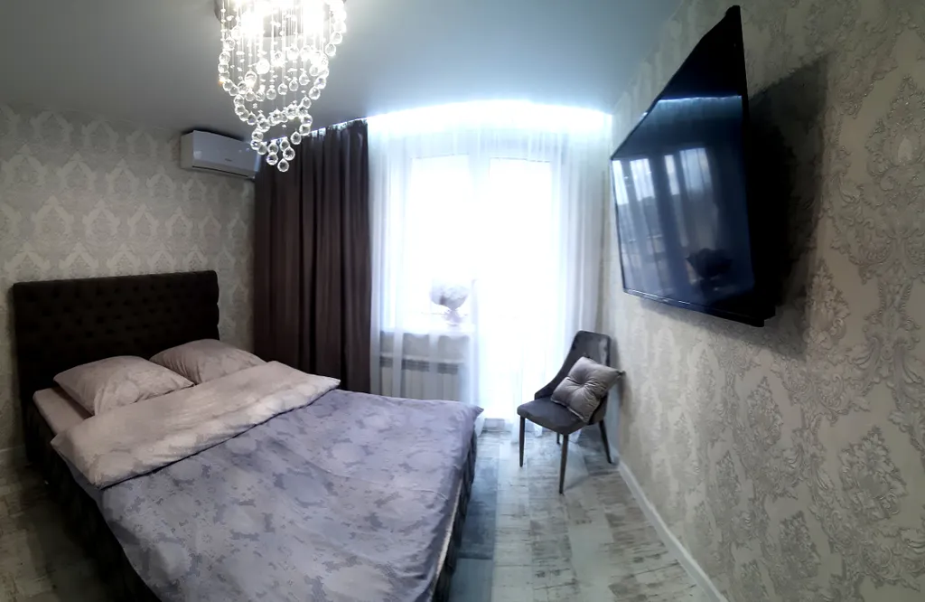 Стильная небольшая квартира с раздельными спальными местами — аренда посуточно в Саратов