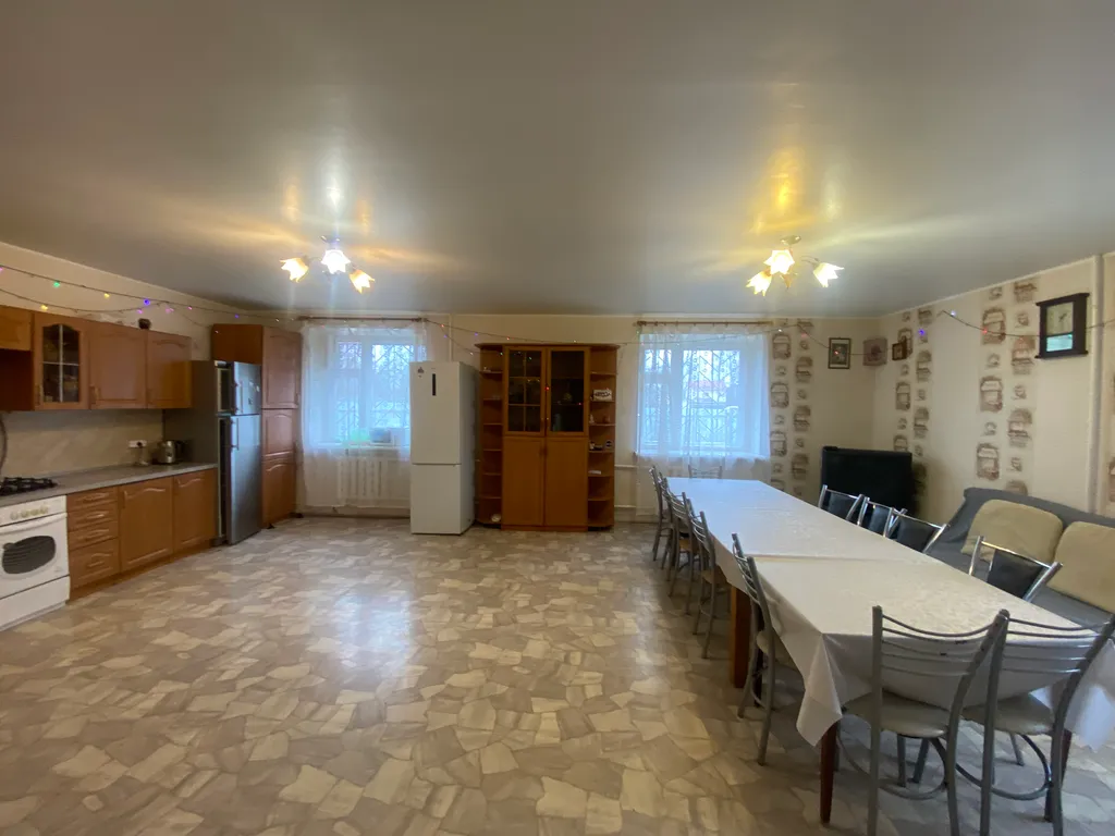 Дом с собственным выходом к реке