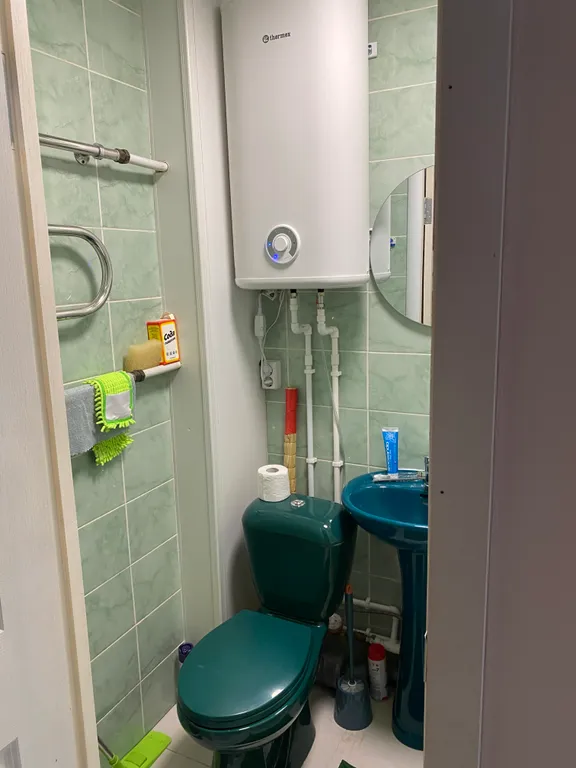 Гостинка с ремонтом в центре города