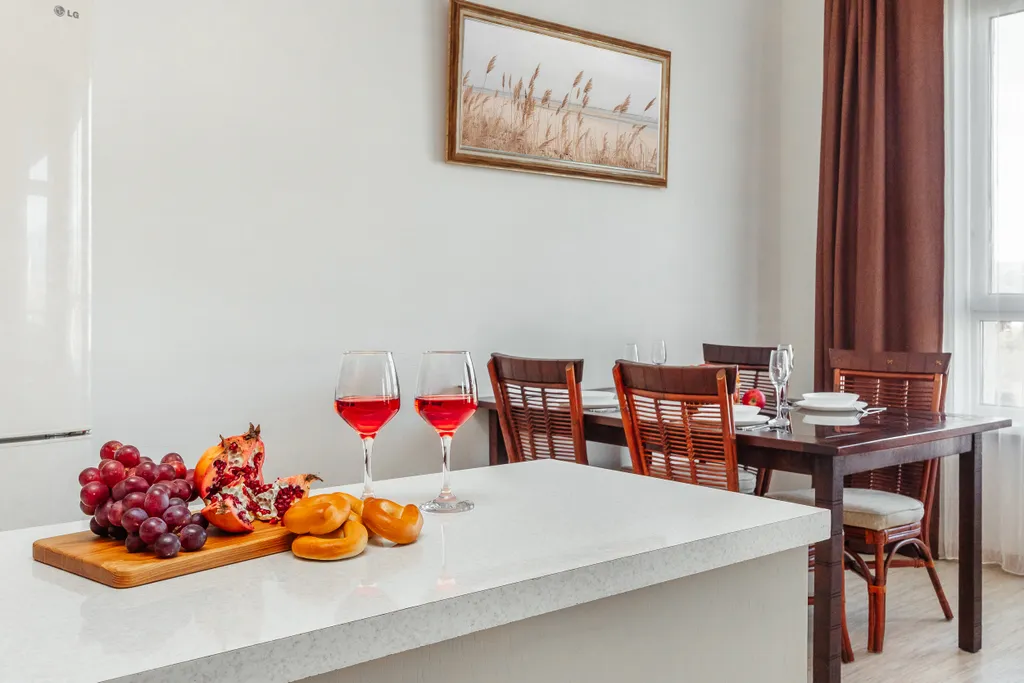 Большая квартира у моря с видом на горы