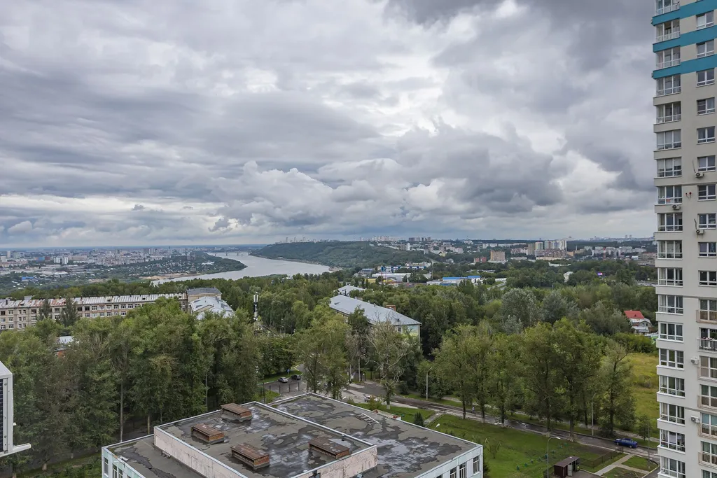 Квартира Улучшенная квартира-студия с видом на реку в верхней части города — Нижний Новгород