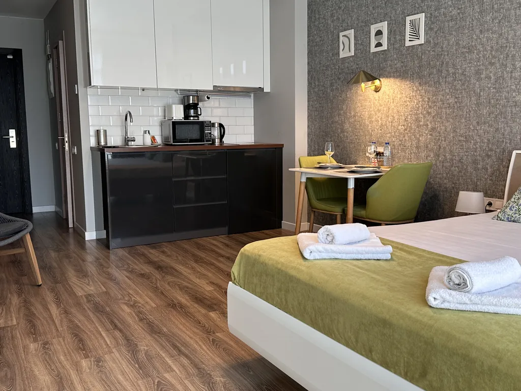 Квартира Солнечная студия 15 этаж, бассейн + парковка, жк white sails — Батуми