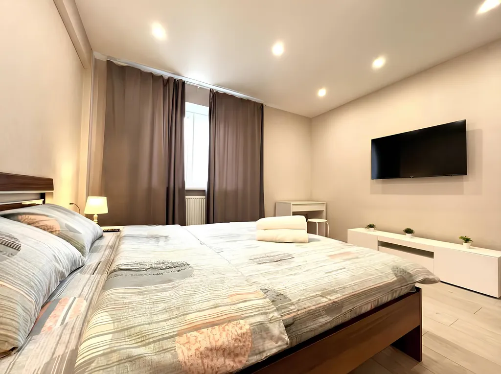 1-я квартира возле Московской площади — аренда посуточно в Калуга