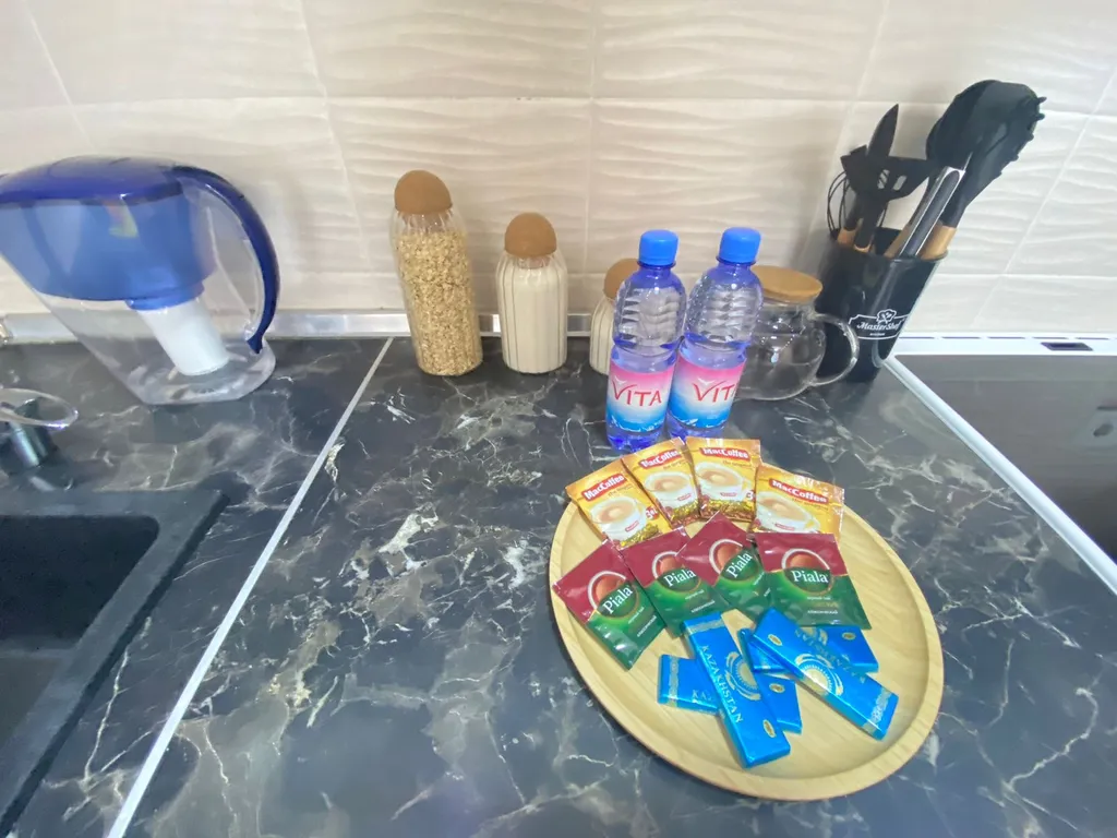 Квартира Двухкомнатная квартира в центре Алматы — Алматы