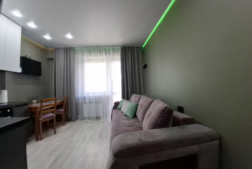 Небольшая, уютная студия у областной больницы