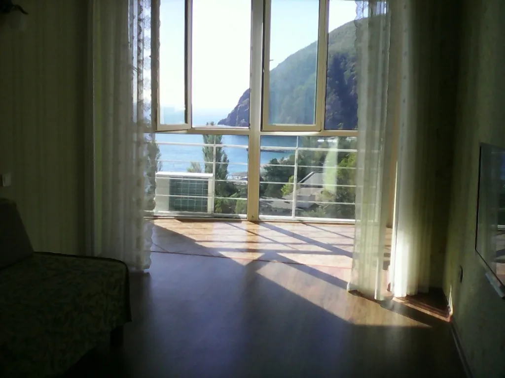 Квартира Супервидовые апартаменты — аренда посуточно в Партенит