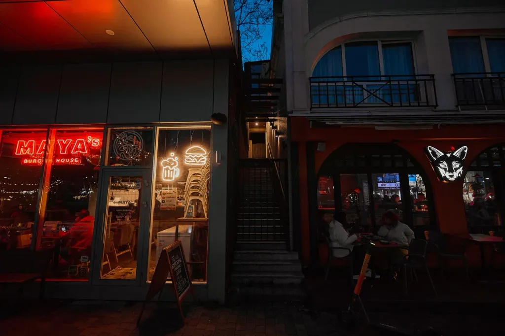 Квартира Квартира Апартамент возле парка Ривьера в самом центре города-курорта Сочи! — Сочи