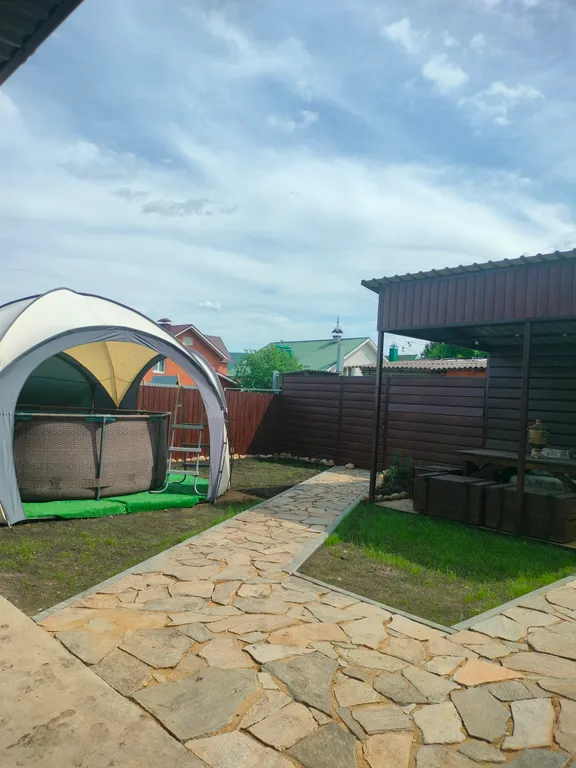 Коттедж Дом для гостей в курортной зоне с мангальной зоной и парковкой — аренда посуточно в Миасс